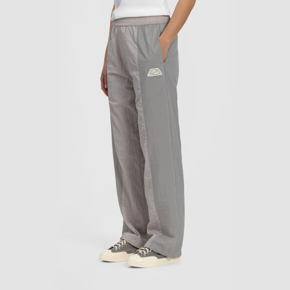 OLAF WMN NYLON TROUSERS | GREY