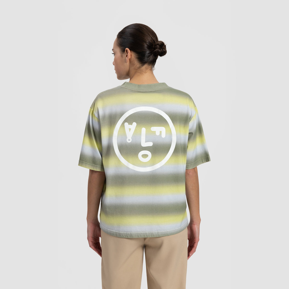 OLAF WMN CROPPED STRIPED FACE TEE | GREEN / LIME