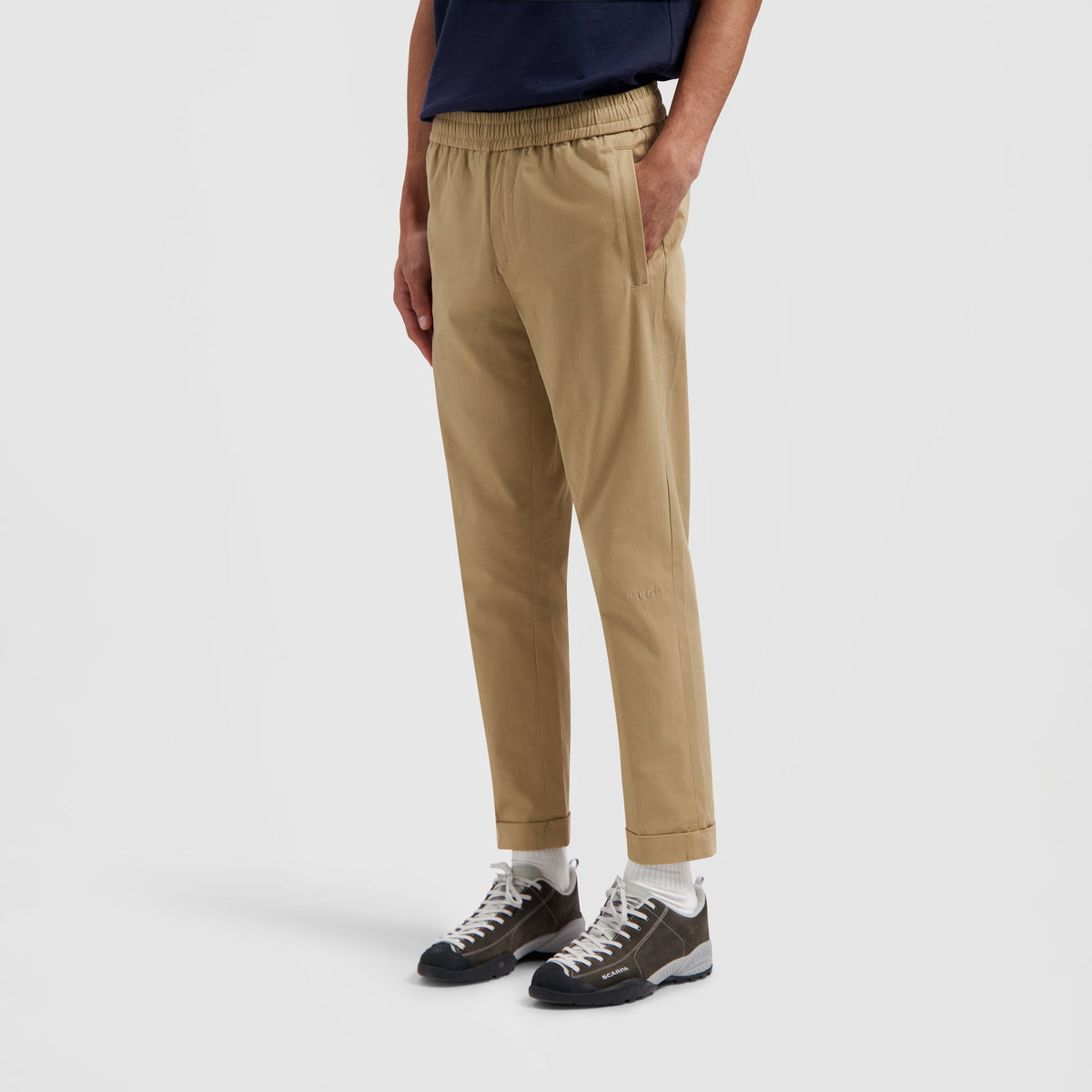 OLAF SLIM COTTON TROUSERS | KAKI