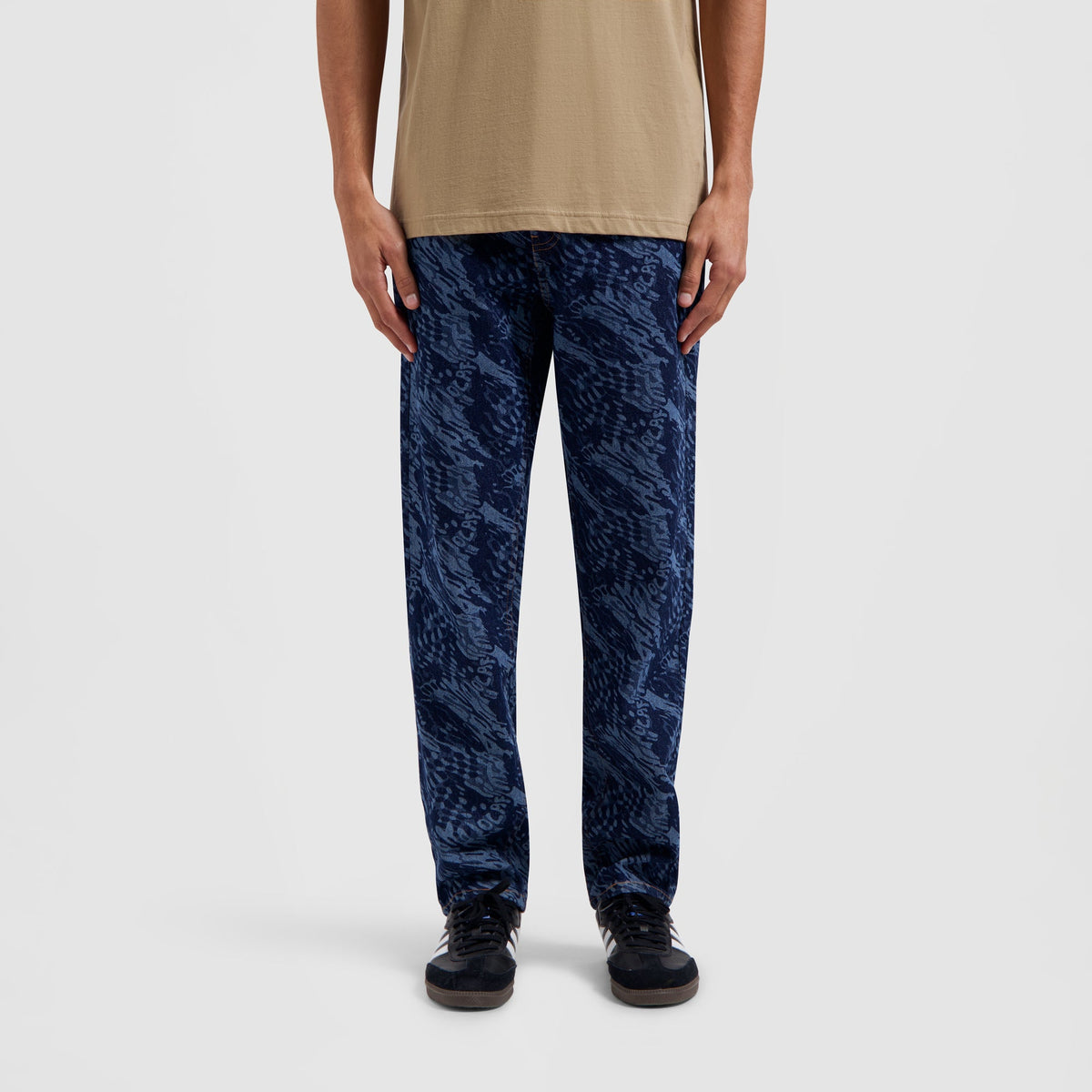 WATER AOP DENIM PANTS | MID BLUE