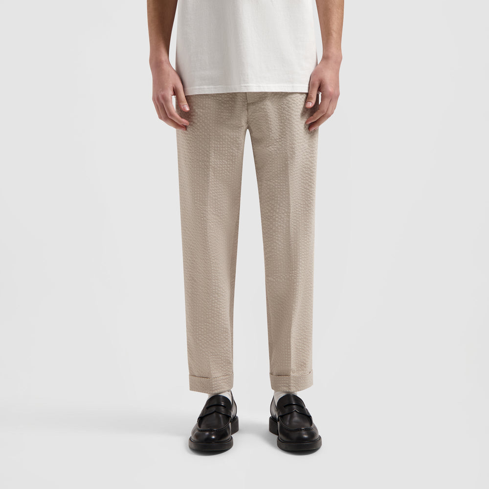 SEERSUCKER SLIM PANTS | CEMENT