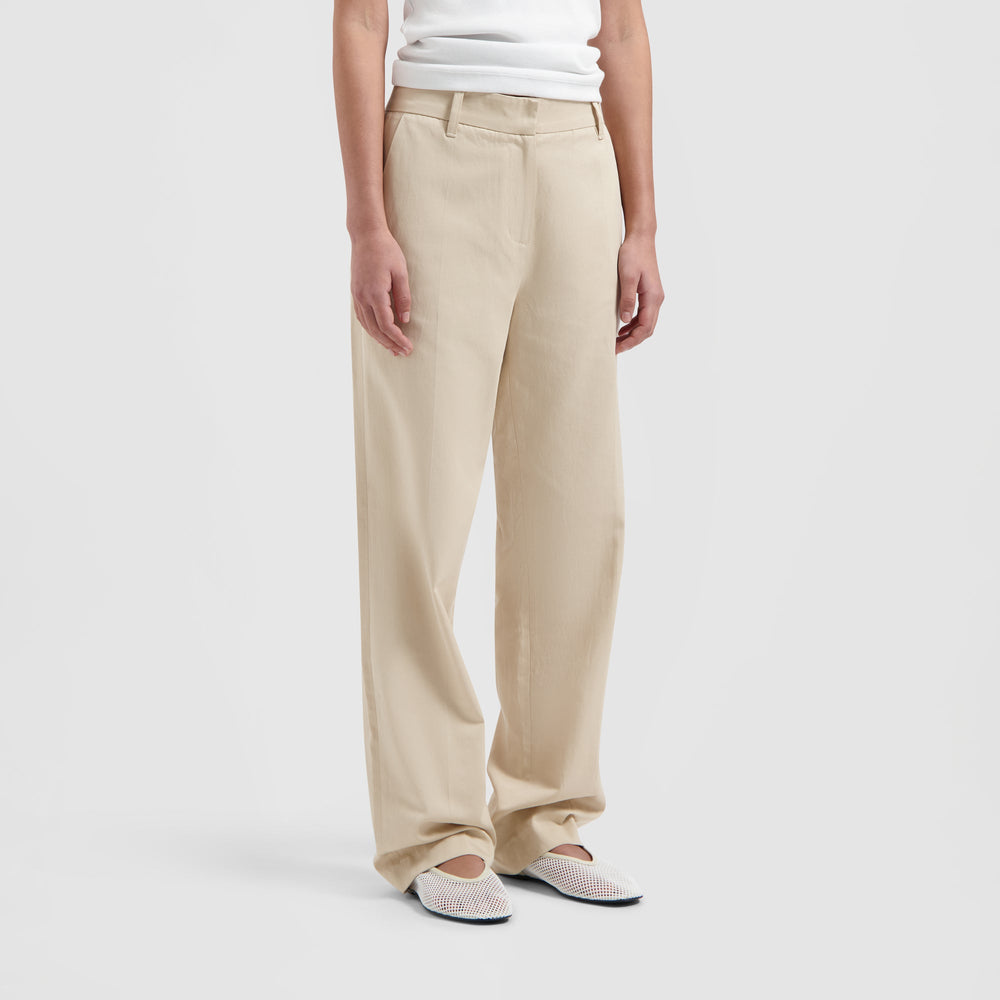 TAILORED STRAIGHT PANTS | SAND
