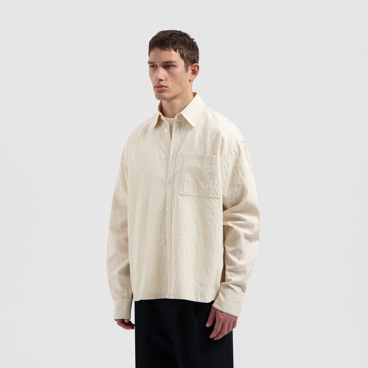 TEXTURED BOXY SHIRT | OFF WHITE