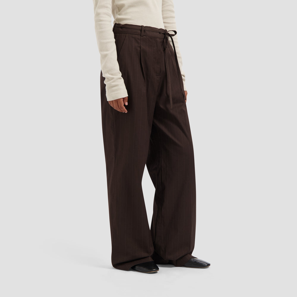 PINSTRIPE TAILORED TROUSERS | HOT FUDGE