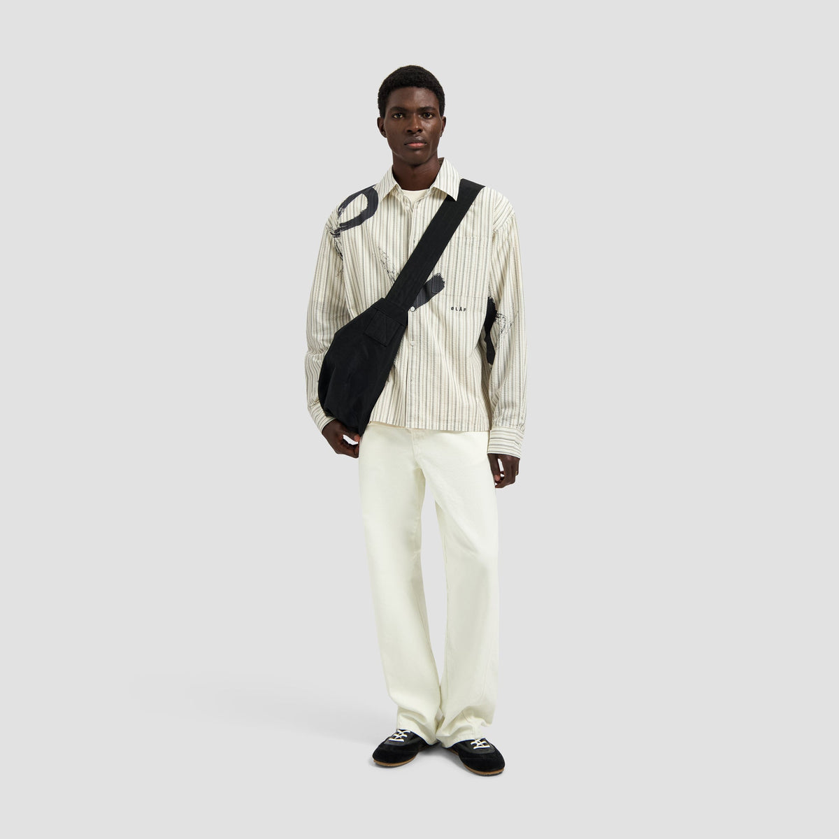 BRUSHSTROKE LOGO STRIPE LS SHIRT | CHARCOAL
