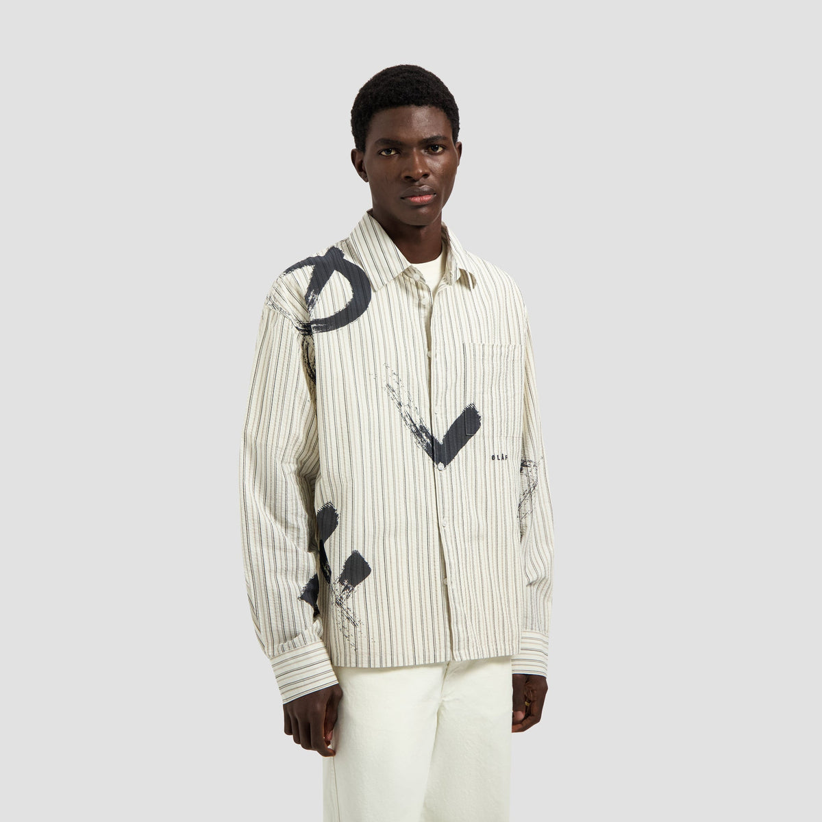 BRUSHSTROKE LOGO STRIPE LS SHIRT | CHARCOAL