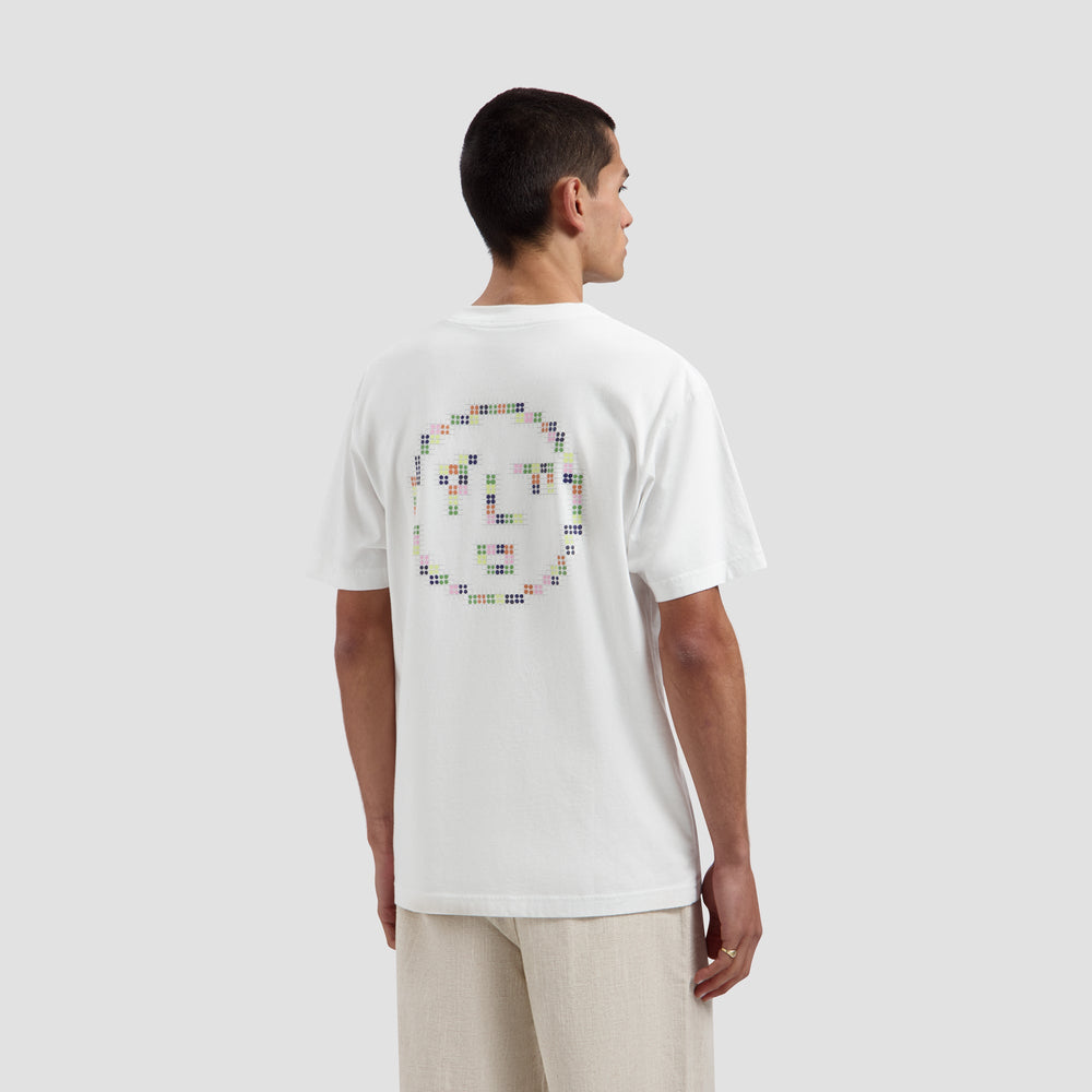 DOTTED FACE TEE | OPTICAL WHITE