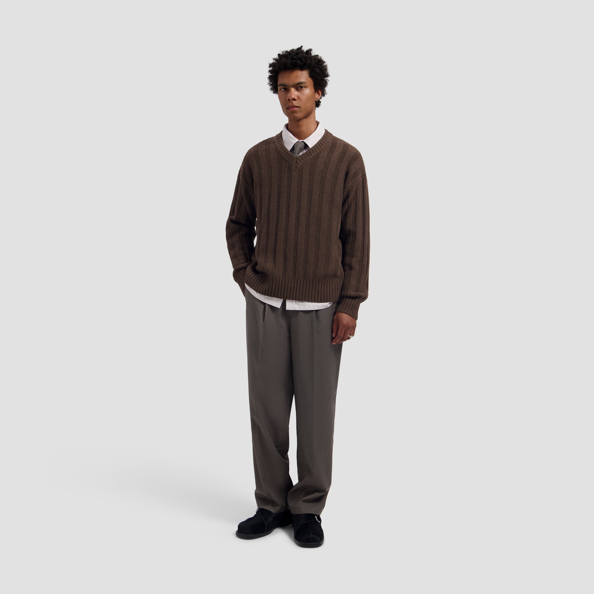 Ribbed Knitted V-Neck - Chocolate Chip